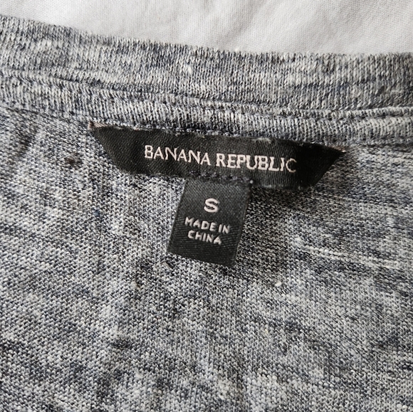 Banana Republic linen tshirt - Picture 5 of 6